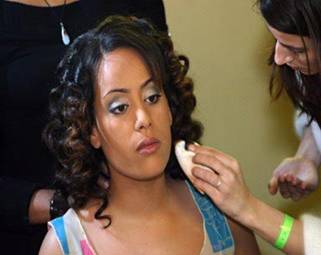 amel bent se maquille
